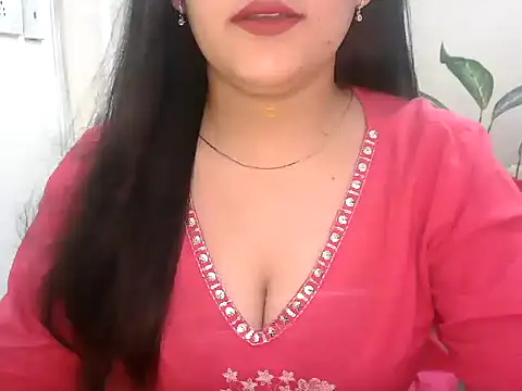 Snapshot of _chitranshi chatting on July 10, 2026, 4:45 am chitranshi online show from July 10, 2026, 4:45 am