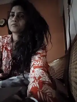 Snapshot of sexysilmy chatting on April 12, 2026, 4:21 pm sexysilmy online show from April 12, 2026, 4:21 pm