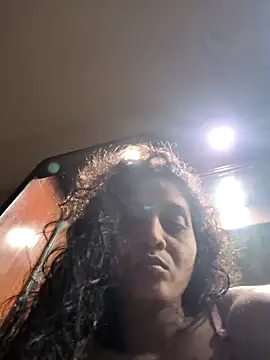 sexysilmy online show from May 6, 2026, 5:22 am