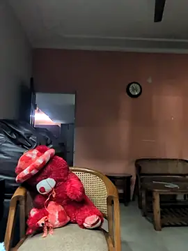 Snapshot of sexysilmy chatting on March 13, 2026, 5:23 am sexysilmy online show from March 13, 2026, 5:23 am