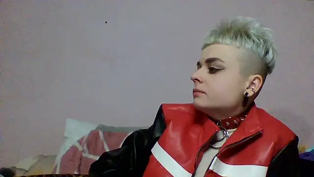 AlisaDear257 online show from February 20, 2026, 8:44 pm