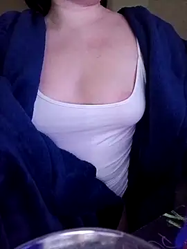 HornyCumBitch online show from February 14, 2026, 5:02 pm