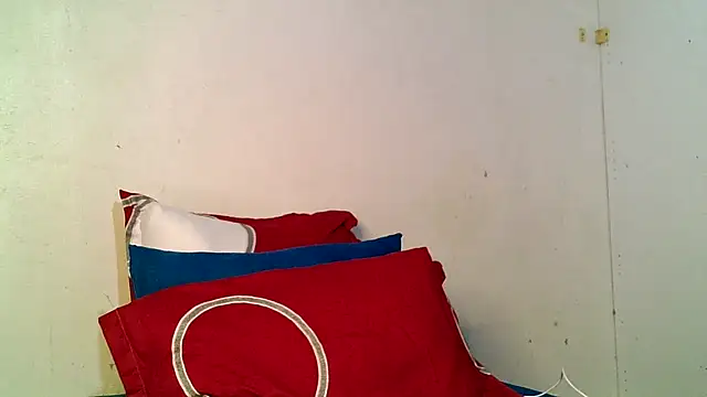 Snapshot of Mabelle_Eveline chatting on April 18, 2026, 9:44 am Mabelle Eveline online show from April 18, 2026, 9:44 am