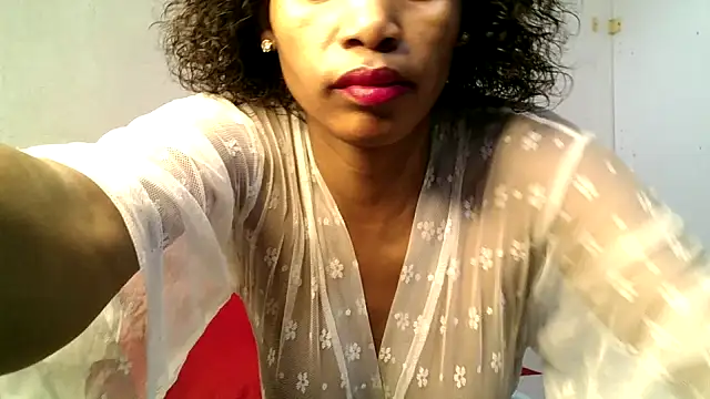 Snapshot of Mabelle_Eveline chatting on April 24, 2026, 7:54 am Mabelle Eveline online show from April 24, 2026, 7:54 am