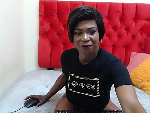 SpicyMatureLiz online show from February 11, 2026, 9:42 am