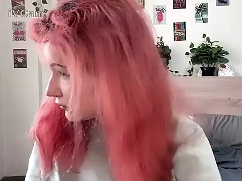 Snapshot of pixieyes00n chatting on February 28, 2026, 3:39 am pixieyes00n online show from February 28, 2026, 3:39 am