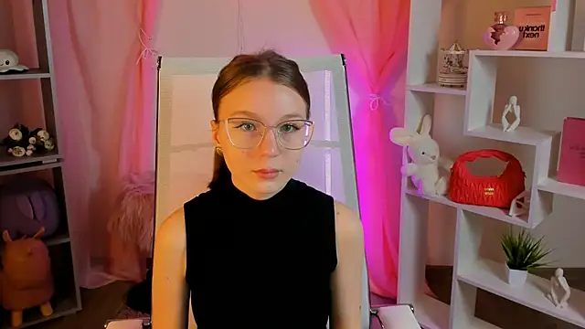 Snapshot of ElliFrankenweenie chatting on February 22, 2026, 9:22 am ElliFrankenweenie online show from February 22, 2026, 9:22 am