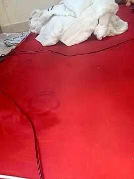 lovenesslian online show from February 27, 2026, 9:36 pm