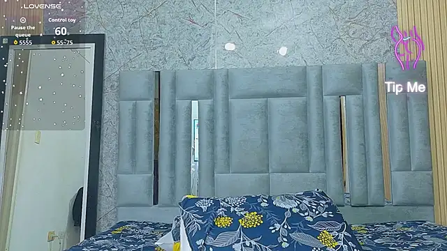 misspaula online show from April 8, 2026, 2:24 am