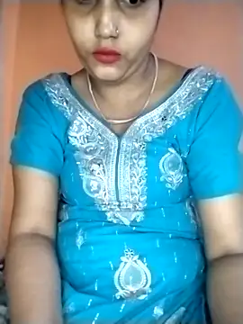 Nency Love143 online show from April 27, 2026, 6:06 pm