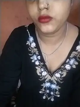 Nency Love143 online show from May 28, 2026, 7:31 pm