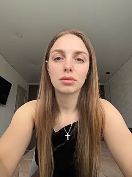  julia wonderful  online show from February 26, 2026, 9:53 am