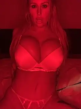 ArabellaJames online show from March 25, 2026, 1:06 am