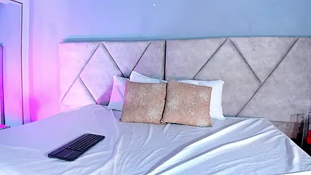 KaattyDoll online show from February 15, 2026, 1:10 pm