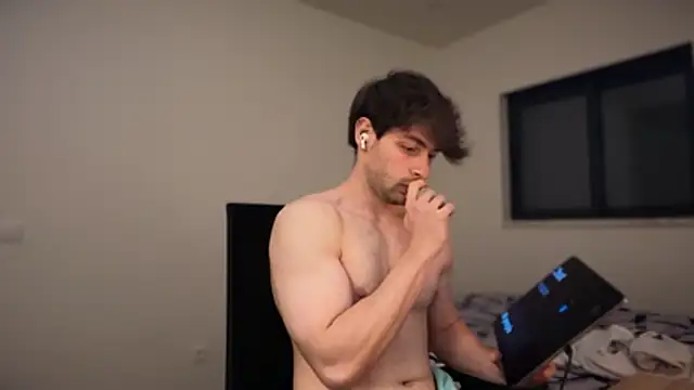 Leo Justin25 online show from March 2, 2026, 6:37 pm