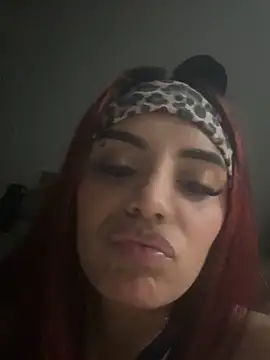 Snapshot of TiffanySander chatting on February 28, 2026, 2:22 am TiffanySander online show from February 28, 2026, 2:22 am