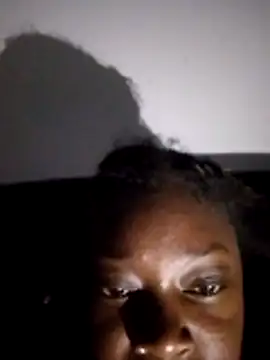 Snapshot of anghelina2000 chatting on February 13, 2026, 2:11 am anghelina2000 online show from February 13, 2026, 2:11 am