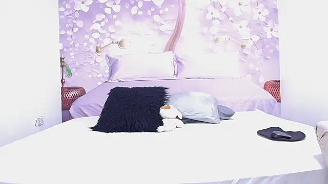 aixa 06 online show from February 13, 2026, 7:47 pm