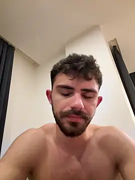 Snapshot of secojj chatting on February 16, 2026, 9:13 pm secojj online show from February 16, 2026, 9:13 pm