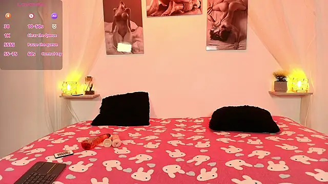 Snapshot of Trixie_little chatting on March 18, 2026, 12:08 pm Trixie little online show from March 18, 2026, 12:08 pm