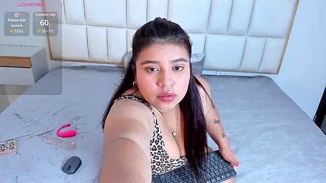 Snapshot of abigail_johnson chatting on February 18, 2026, 3:15 am abigail johnson online show from February 18, 2026, 3:15 am