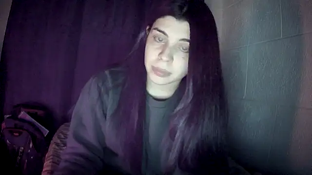 Snapshot of violetazein7 chatting on July 14, 2026, 4:06 am violetazein7 online show from July 14, 2026, 4:06 am