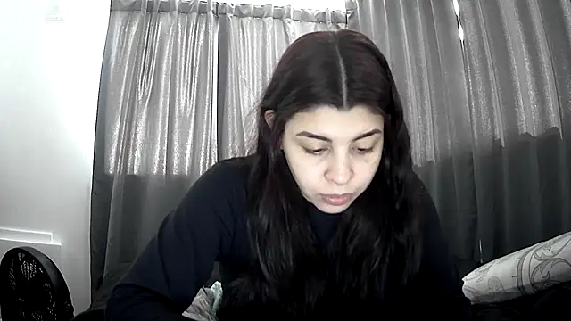 Snapshot of violetazein7 chatting on May 21, 2026, 5:43 pm violetazein7 online show from May 21, 2026, 5:43 pm