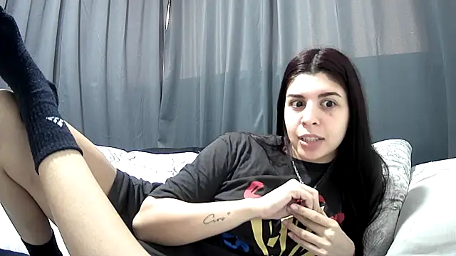 Snapshot of violetazein7 chatting on May 23, 2026, 8:19 pm violetazein7 online show from May 23, 2026, 8:19 pm
