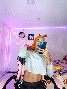 Snapshot of Violeta_R_ chatting on February 25, 2026, 9:03 pm Violeta R online show from February 25, 2026, 9:03 pm