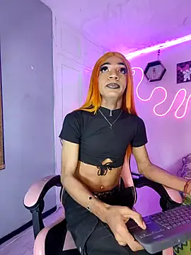 Snapshot of Violeta_R_ chatting on March 3, 2026, 3:46 am Violeta R online show from March 3, 2026, 3:46 am