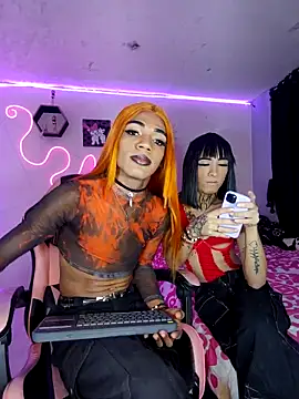 Snapshot of Violeta_R_ chatting on March 12, 2026, 4:07 am Violeta R online show from March 12, 2026, 4:07 am