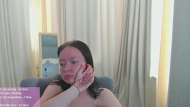 casey blush online show from April 9, 2026, 7:14 am