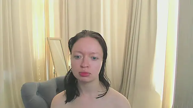 casey blush online show from April 12, 2026, 7:22 am