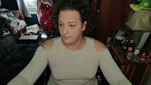 Snapshot of Abagail_soft chatting on June 13, 2026, 1:31 pm Abagail soft online show from June 13, 2026, 1:31 pm