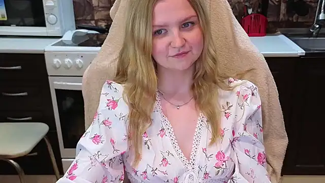Snapshot of AnitaXVine chatting on June 28, 2026, 6:14 pm AnitaXVine online show from June 28, 2026, 6:14 pm