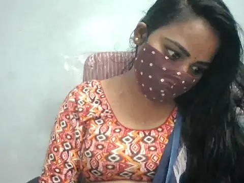 Snapshot of Rathi-priyaa chatting on June 7, 2026, 4:28 am Rathi-priyaa online show from June 7, 2026, 4:28 am