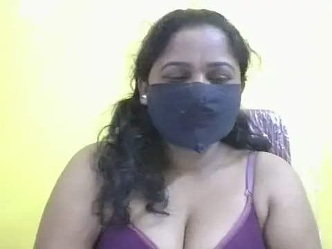 Snapshot of anu-reddyy chatting on June 29, 2026, 7:37 am anu-reddyy online show from June 29, 2026, 7:37 am