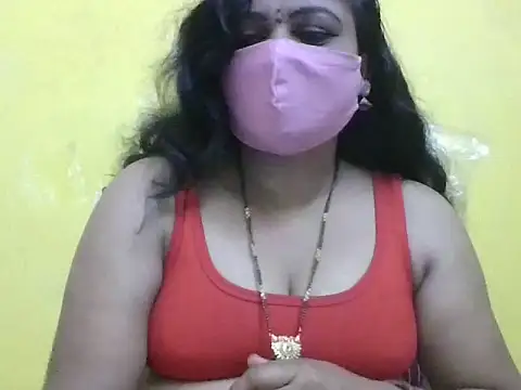 anu-reddyy online show from May 11, 2026, 4:03 am