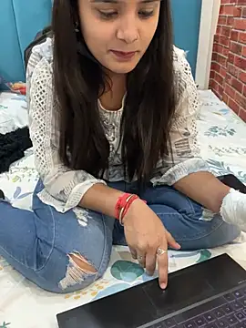 assybauty online show from March 7, 2026, 8:32 am