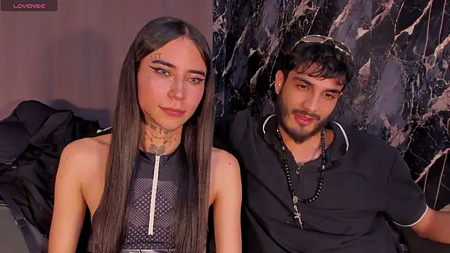 LovexJuxn8 online show from March 19, 2026, 6:57 am