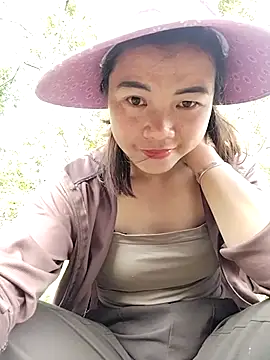 Snapshot of lovely-742 chatting on April 10, 2026, 1:12 am lovely-742 online show from April 10, 2026, 1:12 am