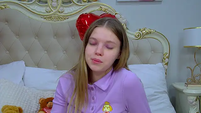 HallyBradley online show from March 3, 2026, 11:17 am