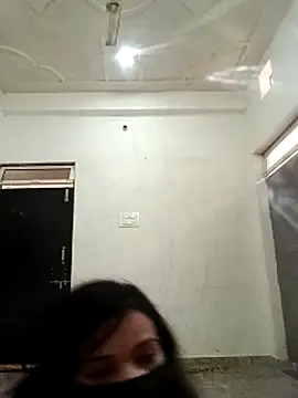 Desi Couple P online show from July 14, 2026, 2:05 am