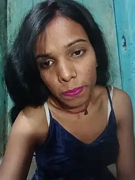 Snapshot of Desi_Couple_P chatting on May 22, 2026, 2:37 pm Desi Couple P online show from May 22, 2026, 2:37 pm