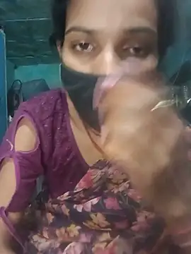 Snapshot of Desi_Couple_P chatting on May 23, 2026, 3:33 pm Desi Couple P online show from May 23, 2026, 3:33 pm