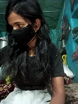 Snapshot of Desi_Couple_P chatting on April 12, 2026, 12:36 am Desi Couple P online show from April 12, 2026, 12:36 am