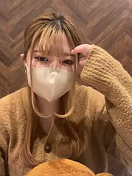 Snapshot of Ito-chan chatting on February 18, 2026, 6:44 am Ito-chan online show from February 18, 2026, 6:44 am