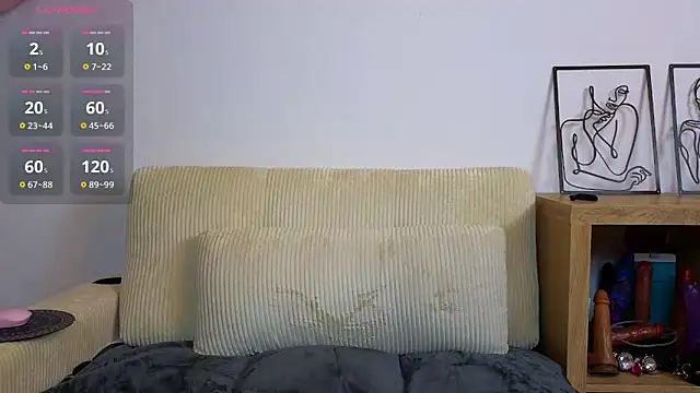 Snapshot of Milas_Dreams_Dauergeil chatting on February 11, 2026, 7:14 pm Milas Dreams Dauergeil online show from February 11, 2026, 7:14 pm