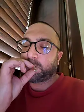 Snapshot of cetriolino chatting on February 21, 2026, 3:14 pm cetriolino online show from February 21, 2026, 3:14 pm