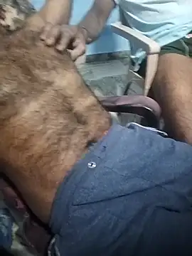 Snapshot of Tinku_1324 chatting on February 13, 2026, 3:34 pm Tinku 1324 online show from February 13, 2026, 3:34 pm